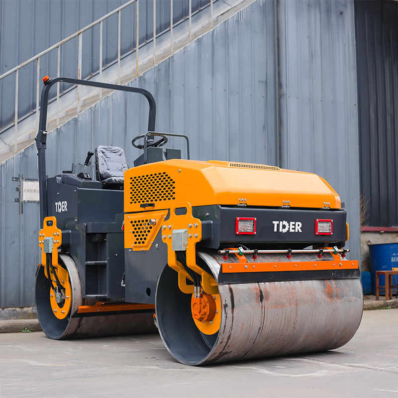 4 Ton Roller